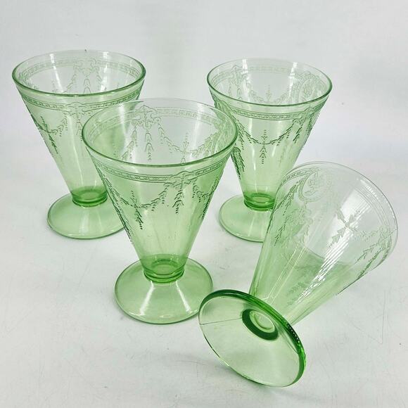 Depression Uranium Glow glass Belmont rose cameo Footed glasses 4 dessert cups - Picture 7 of 7